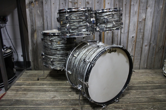 Ludwig 'Jun 1 1968' Hollywood in Oyster Black Pearl