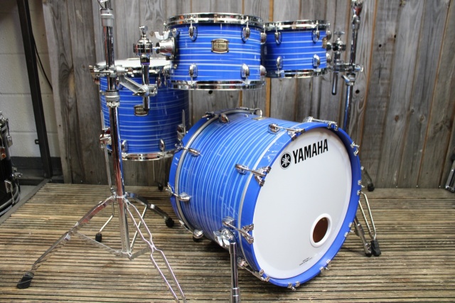 Yamaha Club Custom 20, 10, 12, 14 in Blue Swirl