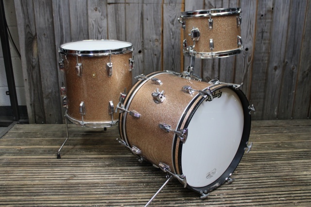 Ludwig 'Oct 10 1966' Jazzette Outfit in Champagne Sparkle